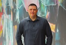 Dave Hondel - The Stage Door Show